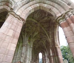 Dryburgh_Vaulted_ceilings