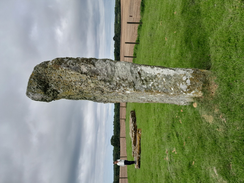 Drumtroddan standing stone shown with the 2 fallen stones behind it