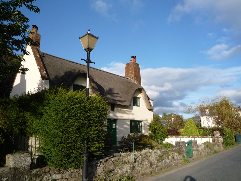 Pretty thatch roof cottage in Fortingall, Scotland 